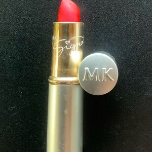 Mary Kay Signature Whipped Berries